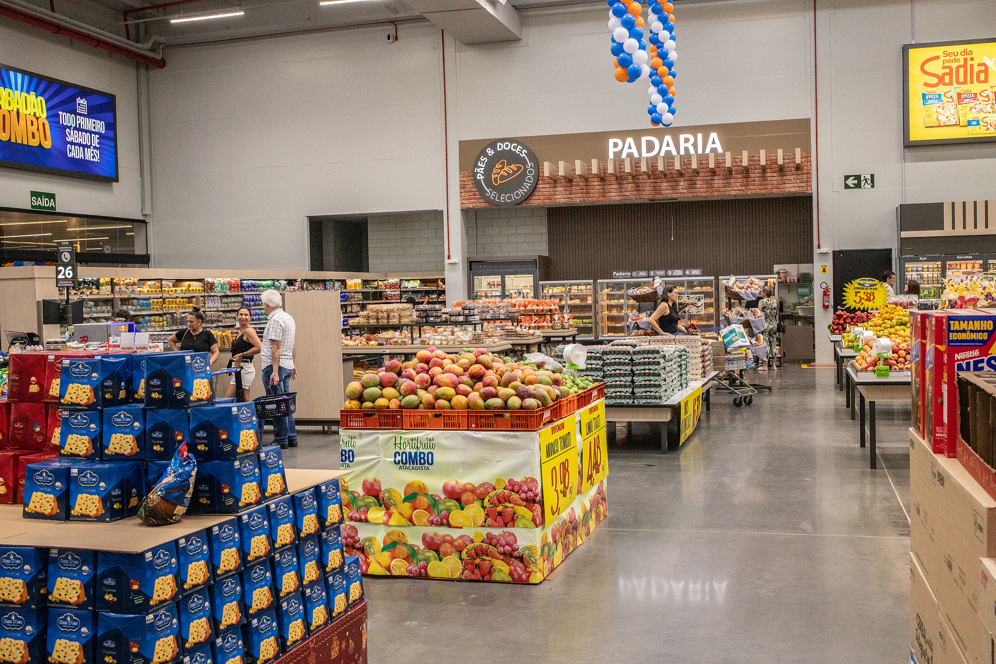 Combo aberto nos feriados de 15.11 e 20.11