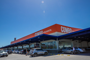 Combo Tubarão aberto no feriado de 27/05